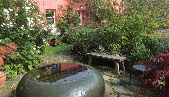 Inspirational gardens in magical landscapes