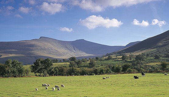 Get to Know BRECON BEACONS NATIONAL PARK